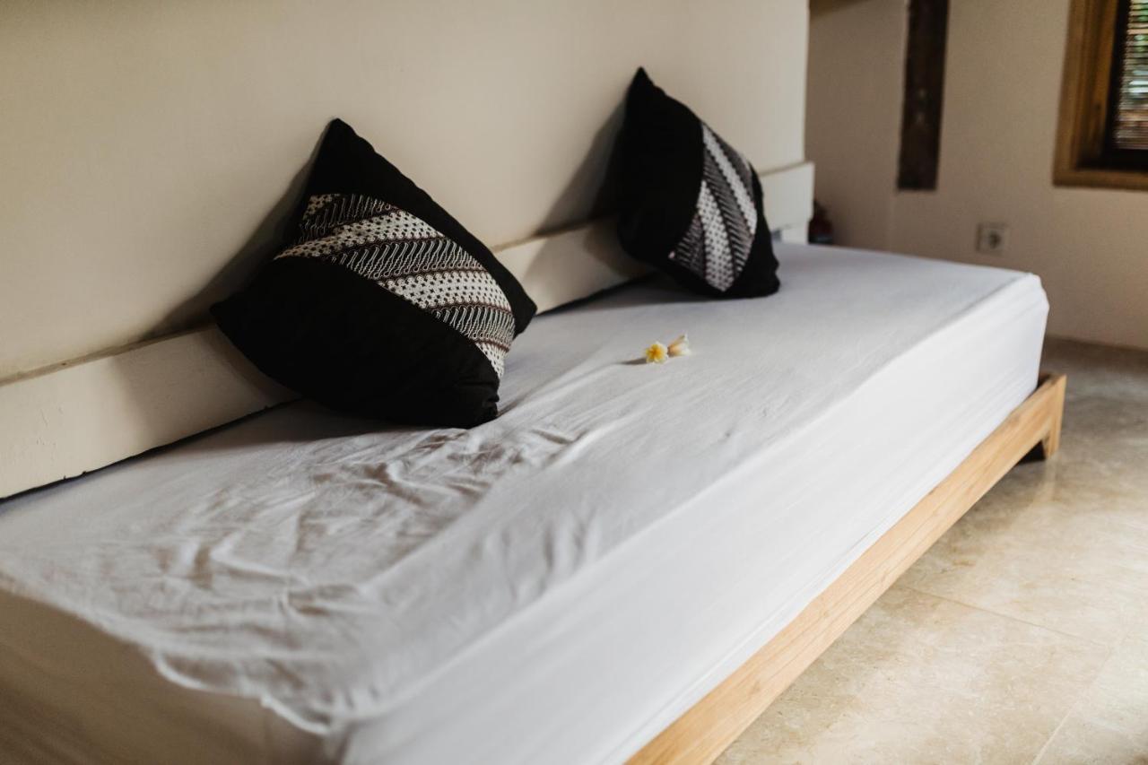 Kalyssa Beach Bungalows Pemuteran Kültér fotó