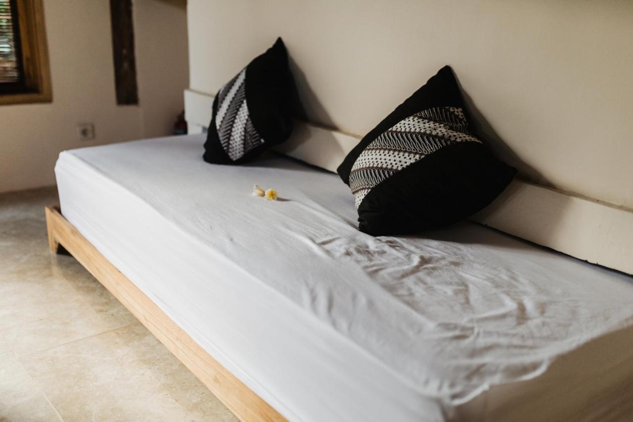 Kalyssa Beach Bungalows Pemuteran Kültér fotó