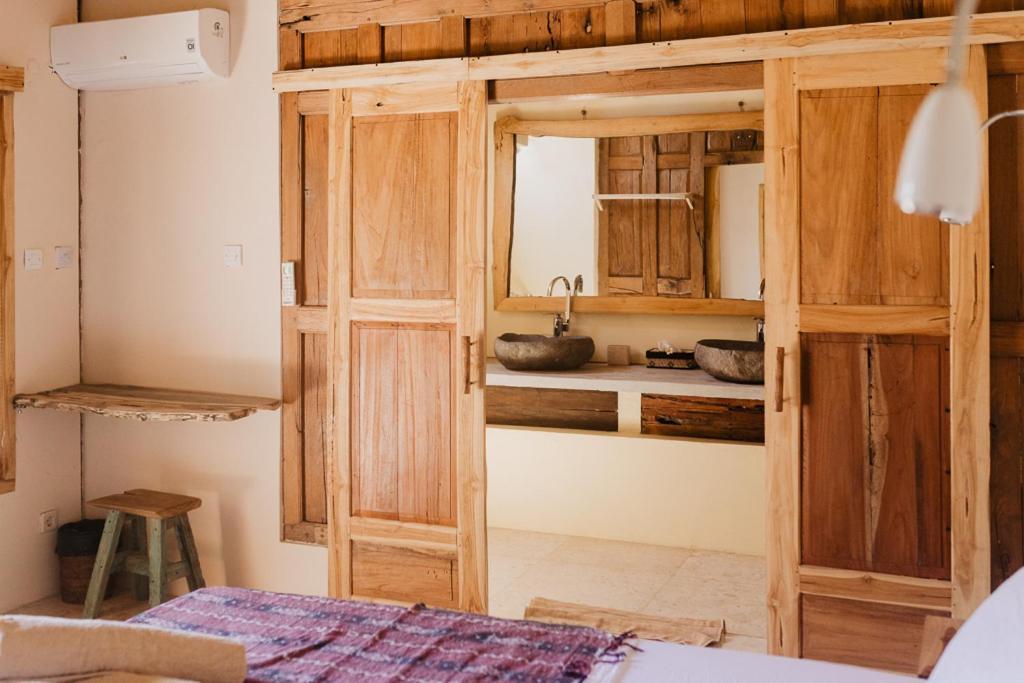 Kalyssa Beach Bungalows Pemuteran Kültér fotó